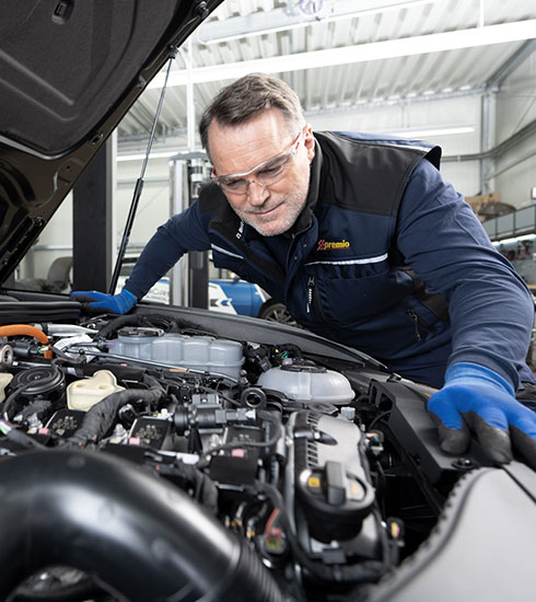 Hybrid Vehicle Servicing